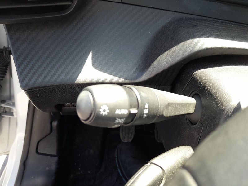 Recambio de mando luces y limpia para peugeot 208 ii (ub_, up_, uw_, uj_) 1.5 bluehdi 100 referencia OEM IAM 98369174ZD  