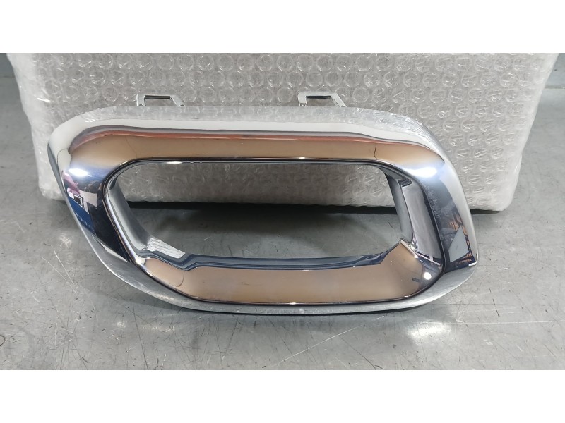 Recambio de marco rejilla para mercedes-benz glc (x253) 300 e 4-matic (253.953) referencia OEM IAM A1678857000 REJILLA DE LA SAL
