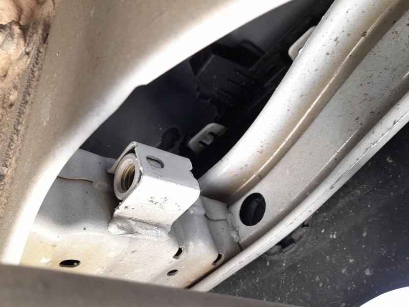 Recambio de refuerzo paragolpes trasero para peugeot 208 ii (ub_, up_, uw_, uj_) 1.5 bluehdi 100 referencia OEM IAM 9825456380  