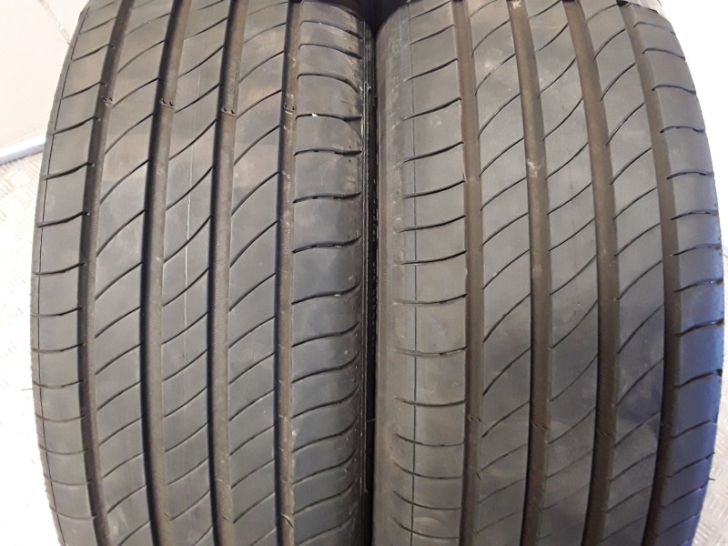 Recambio de neumatico pareja para neumaticos reutilizados - referencia OEM IAM 195601896H MICHELIN 195/60/18/96H