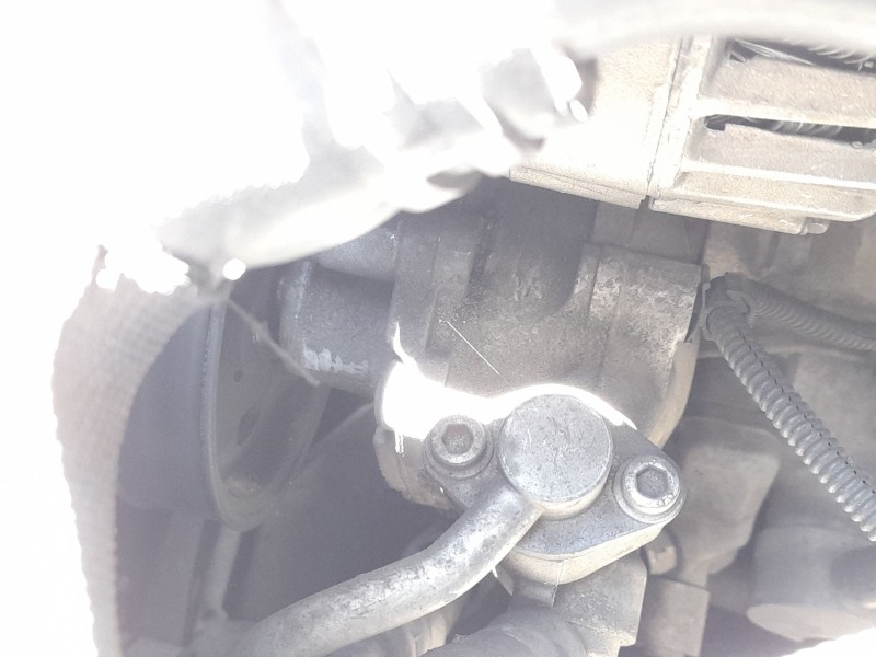 Recambio de bomba direccion para audi q5 (8rb) 2.0 tdi quattro referencia OEM IAM 8R0145154B  