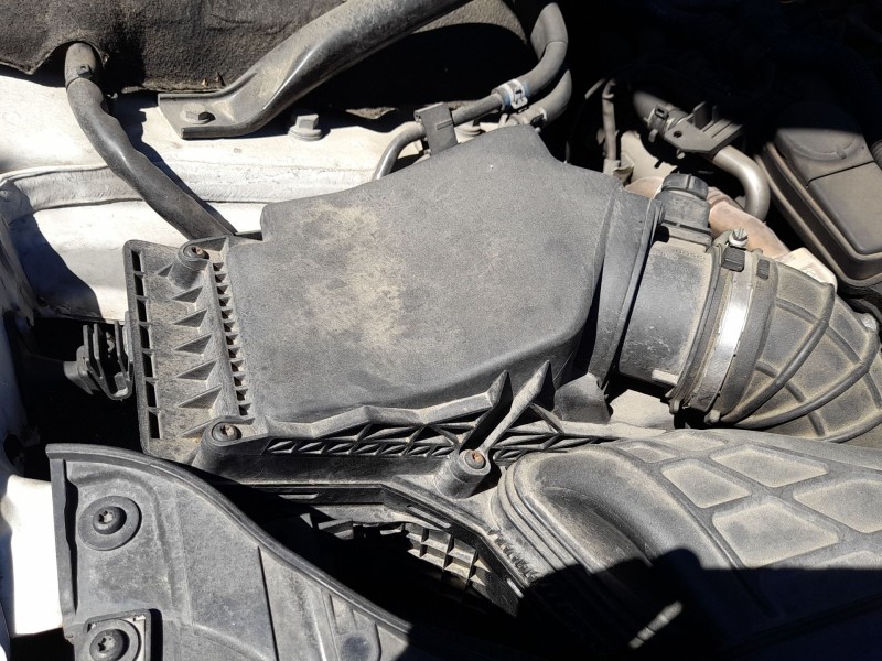 Recambio de carcasa filtro aire para audi q5 (8rb) 2.0 tdi quattro referencia OEM IAM 8K0133837BF  