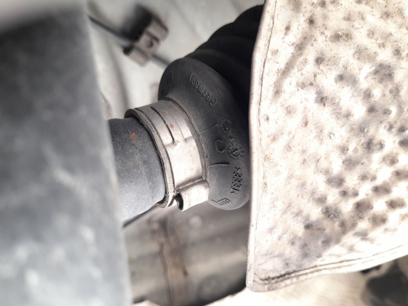 Recambio de transmision trasera derecha para audi q5 (8rb) 2.0 tdi quattro referencia OEM IAM 8R0501203C  