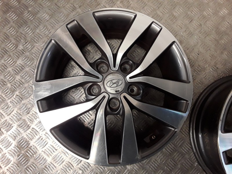 Recambio de juego llantas aluminio para hyundai i30 (pde, pd, pden) 1.0 t-gdi referencia OEM IAM 6.5X16 5 TORN ET50 ROZADAS ALUM