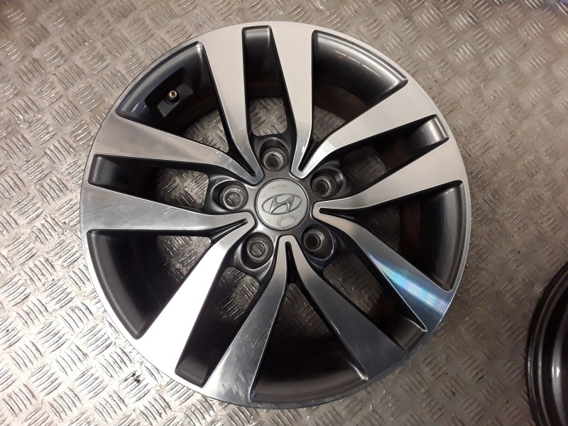 Recambio de juego llantas aluminio para hyundai i30 (pde, pd, pden) 1.0 t-gdi referencia OEM IAM 6.5X16 5 TORN ET50 ROZADAS ALUM