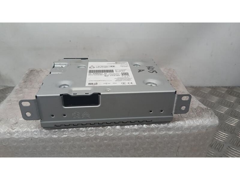 Recambio de sistema audio / radio para peugeot 5008 allure referencia OEM IAM 9849600780 CONTINENTAL A3C0919540301