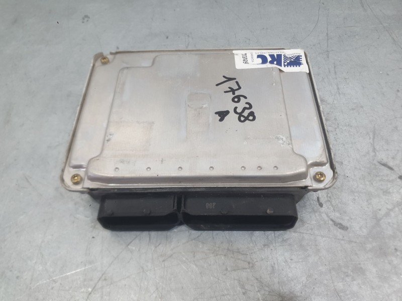 Recambio de centralita motor uce para seat leon (1m1) 1.9 tdi referencia OEM IAM 038906012FN  