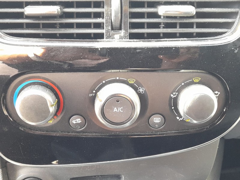Recambio de mando climatizador para renault clio iv (bh_) 1.5 dci 75 referencia OEM IAM 275704632R  