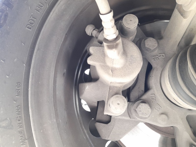 Recambio de pinza freno delantera derecha para renault clio iv (bh_) 1.5 dci 75 referencia OEM IAM 410014529R 410016069R 