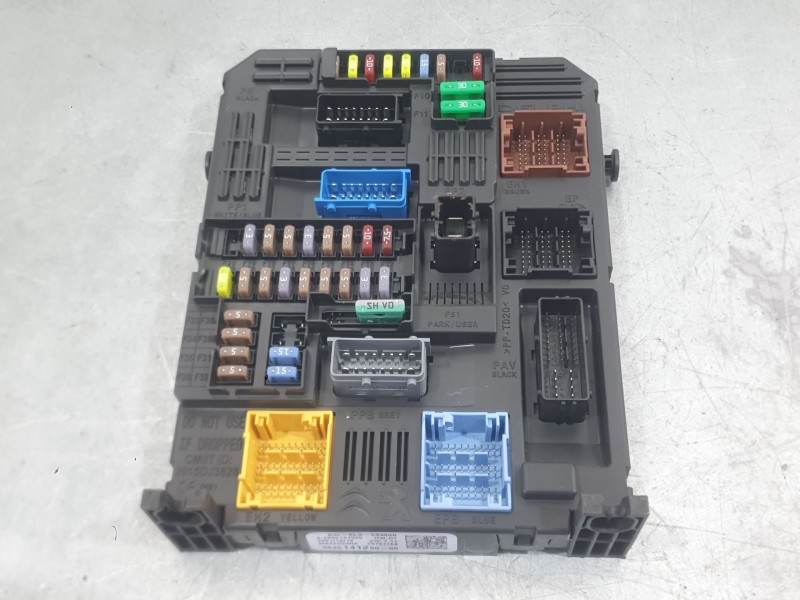 Recambio de caja reles / fusibles para citroën c3 iii (sx) 1.5 bluehdi 100 (sxyhyp, sxyhtu) referencia OEM IAM 9627791880 BSI 