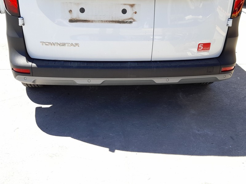 Recambio de paragolpes trasero para nissan townstar furgoneta/monovolumen (xfk) 1.3 referencia OEM IAM 8501000Q1J  