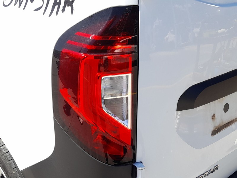 Recambio de piloto trasero izquierdo para nissan townstar furgoneta/monovolumen (xfk) 1.3 referencia OEM IAM 2655500Q1A  