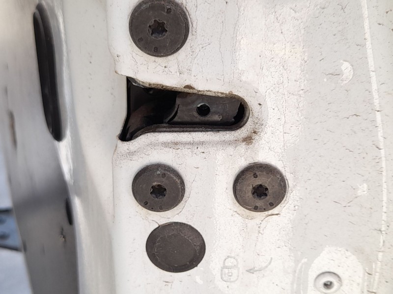 Recambio de cerradura puerta corredera derecha para nissan townstar furgoneta/monovolumen (xfk) 1.3 referencia OEM IAM 8250200Q1