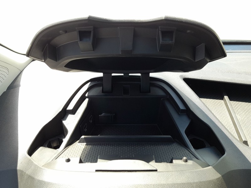 Recambio de guantera para nissan townstar furgoneta/monovolumen (xfk) 1.3 referencia OEM IAM 6810800Q0M  