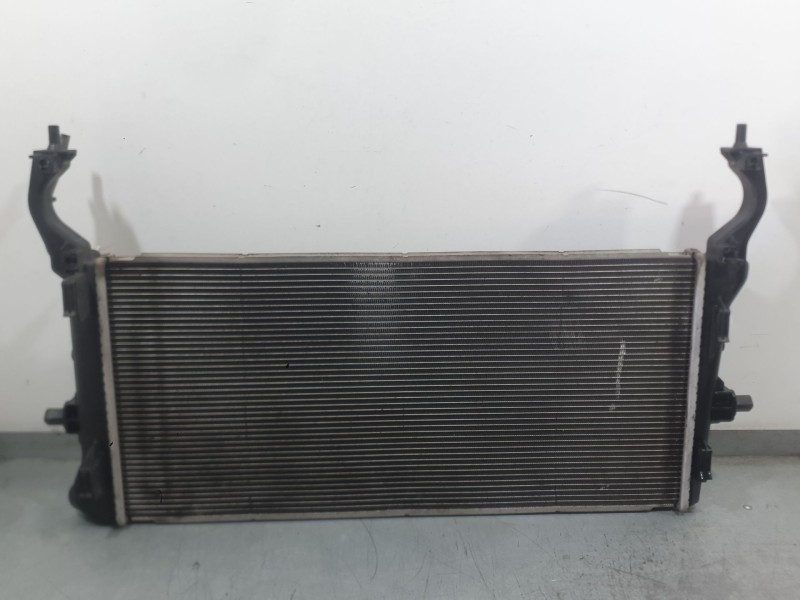 Recambio de radiador agua para hyundai i30 (pde, pd, pden) 1.0 t-gdi referencia OEM IAM 25310M6400  