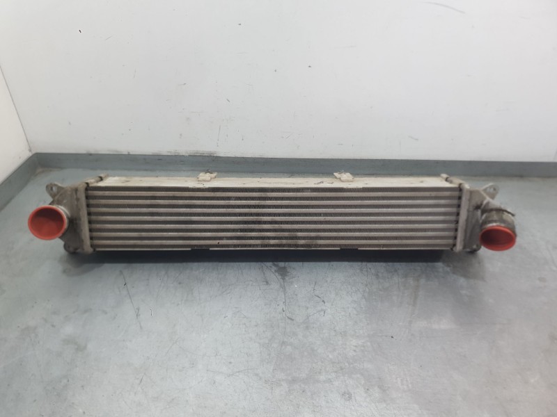 Recambio de intercooler para hyundai i30 (pde, pd, pden) 1.0 t-gdi referencia OEM IAM 2827003000  