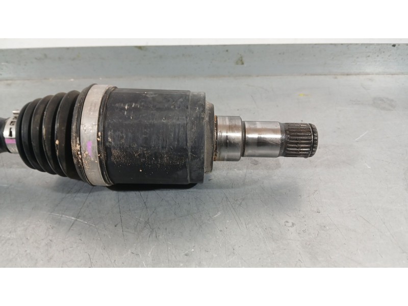 Recambio de transmision trasera izquierda para land rover range rover evoque (l551) 2.0 d150 mhev 4x4 referencia OEM IAM LR13325