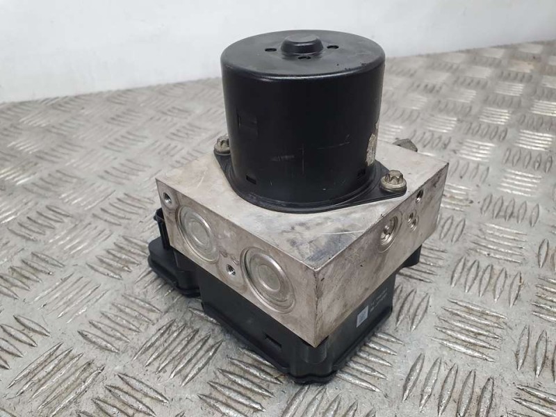 Recambio de abs para opel insignia sports tourer selective referencia OEM IAM 13332549 54085571B TRW