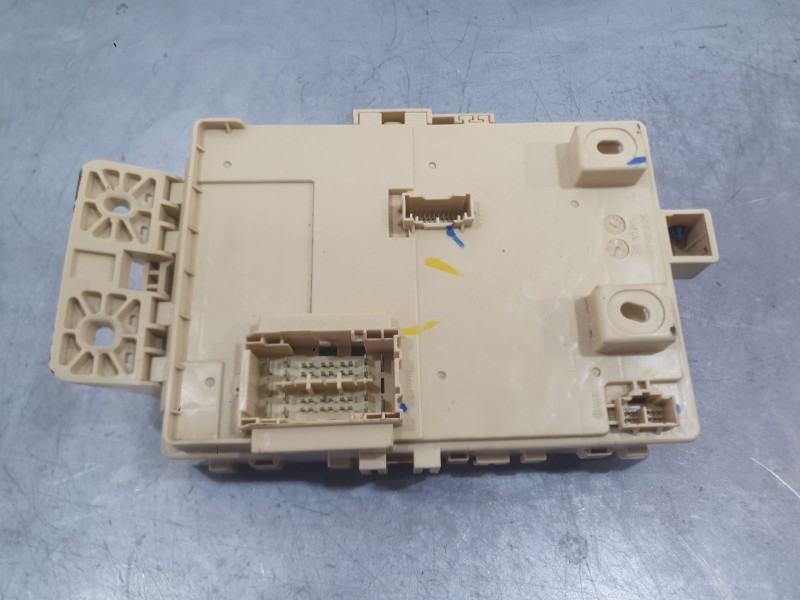 Recambio de caja reles / fusibles para hyundai i30 (pde, pd, pden) 1.0 t-gdi referencia OEM IAM   