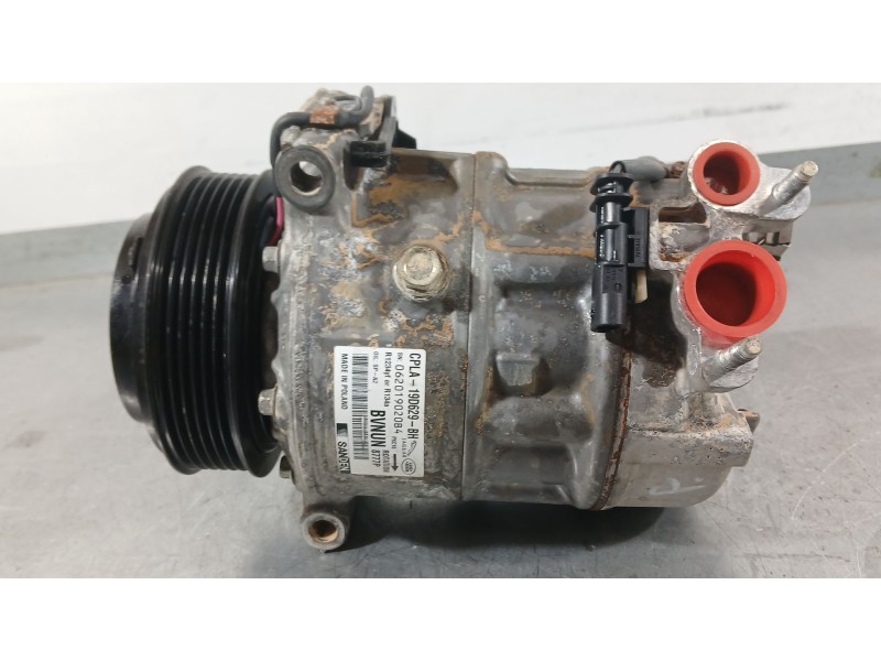 Recambio de compresor aire acondicionado para land rover range rover evoque (l551) 2.0 d150 mhev 4x4 referencia OEM IAM LR112585