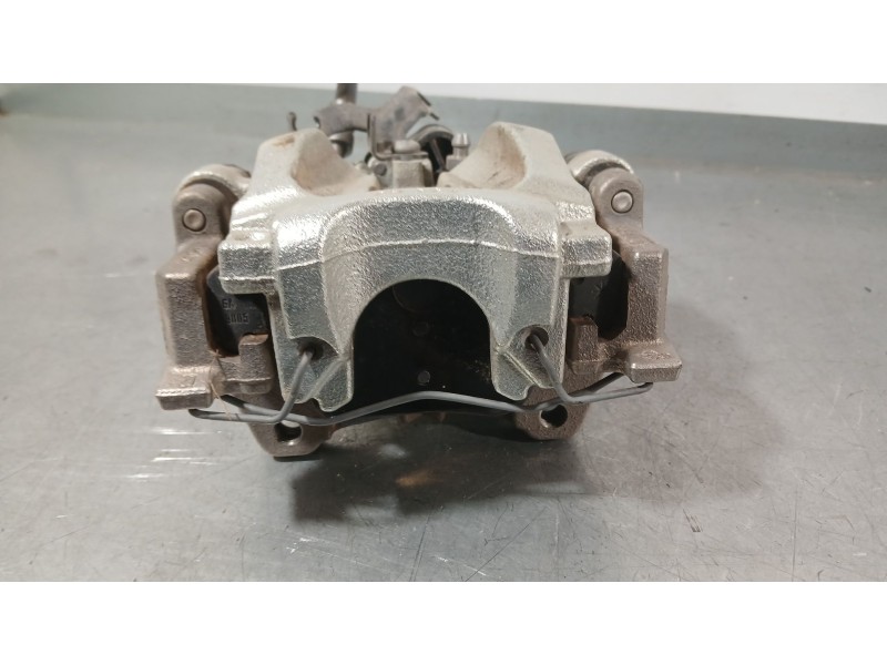 Recambio de pinza freno trasera derecha para land rover range rover evoque (l551) 2.0 d150 mhev 4x4 referencia OEM IAM LR000751 