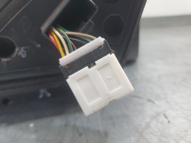 Recambio de retrovisor derecho para hyundai i30 (pde, pd, pden) 1.0 t-gdi referencia OEM IAM 87620G4040  