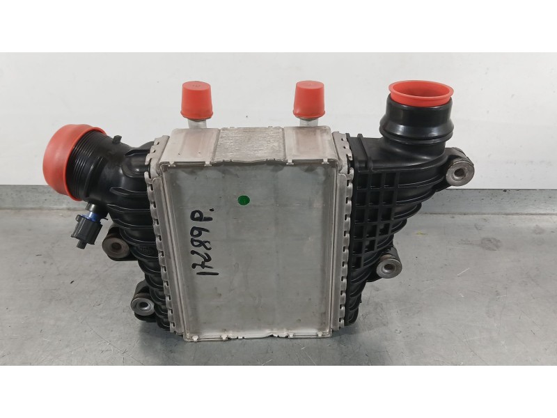 Recambio de intercooler para land rover range rover evoque (l551) 2.0 d150 mhev 4x4 referencia OEM IAM LR139043  