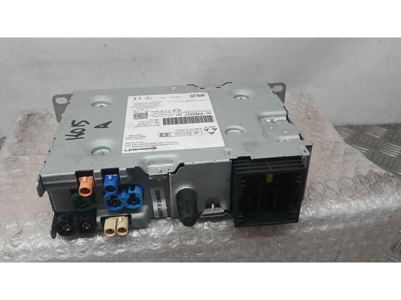 Recambio de sistema audio / radio para peugeot 5008 allure referencia OEM IAM 9849600780 CONTINENTAL A3C0919540301