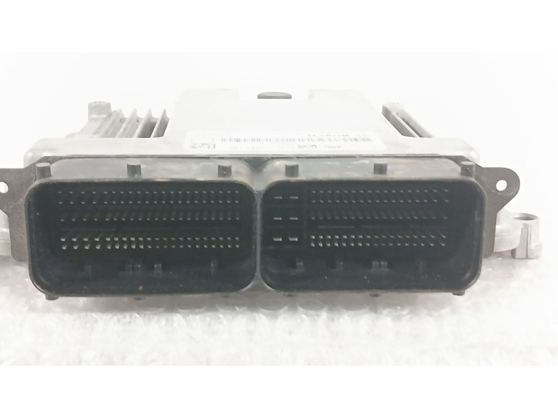 Recambio de centralita motor uce para land rover range rover evoque (l551) 2.0 d150 mhev 4x4 referencia OEM IAM   