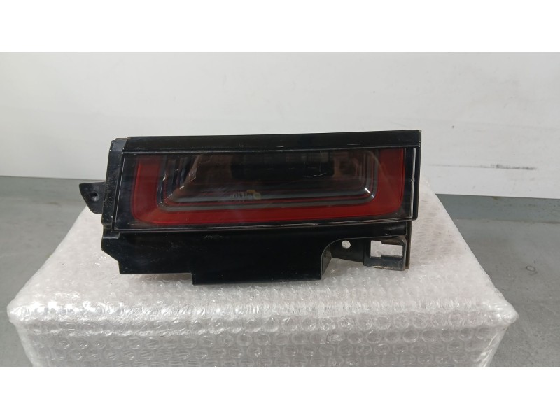Recambio de piloto trasero derecho interior para land rover range rover evoque (l551) 2.0 d150 mhev 4x4 referencia OEM IAM LR173
