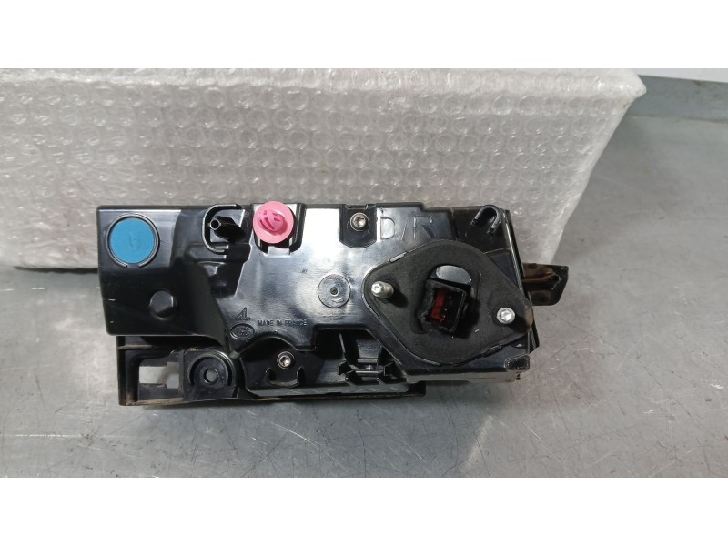 Recambio de piloto trasero derecho interior para land rover range rover evoque (l551) 2.0 d150 mhev 4x4 referencia OEM IAM LR173