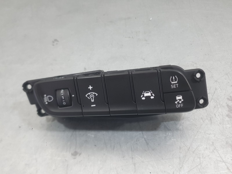 Recambio de mando multifuncion para hyundai i30 (pde, pd, pden) 1.0 t-gdi referencia OEM IAM 93770G4000RET  