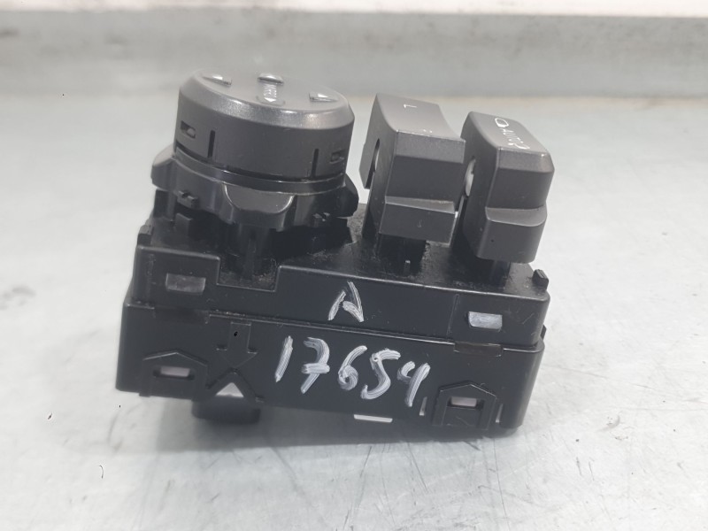 Recambio de mando retrovisor para hyundai i30 (pde, pd, pden) 1.0 t-gdi referencia OEM IAM 93530G3010PMP  
