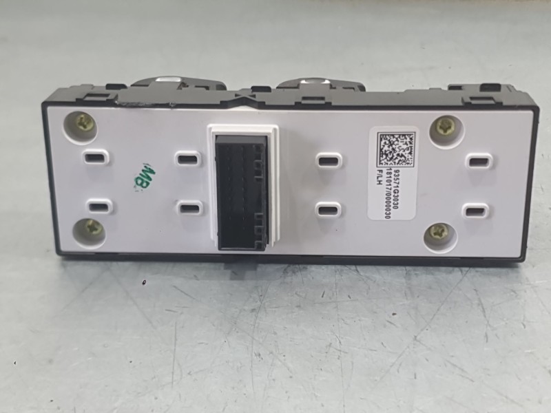 Recambio de mando elevalunas delantero izquierdo para hyundai i30 (pde, pd, pden) 1.0 t-gdi referencia OEM IAM 93571G3030PMP  