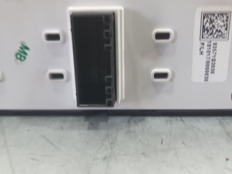 Recambio de mando elevalunas delantero izquierdo para hyundai i30 (pde, pd, pden) 1.0 t-gdi referencia OEM IAM 93571G3030PMP  