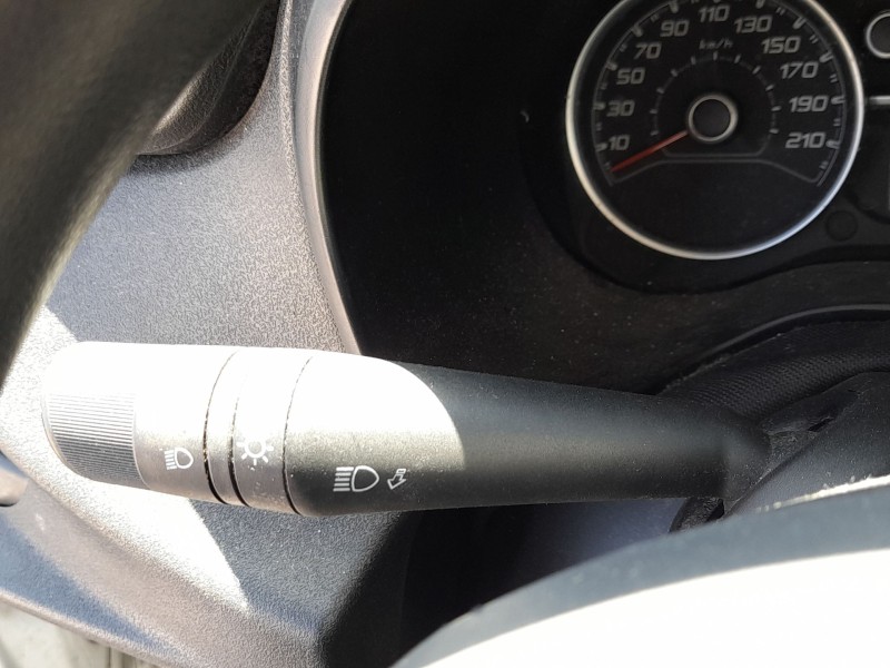 Recambio de mando luces y limpia para fiat doblo cargo (263_) 1.6 d multijet referencia OEM IAM 735606803  