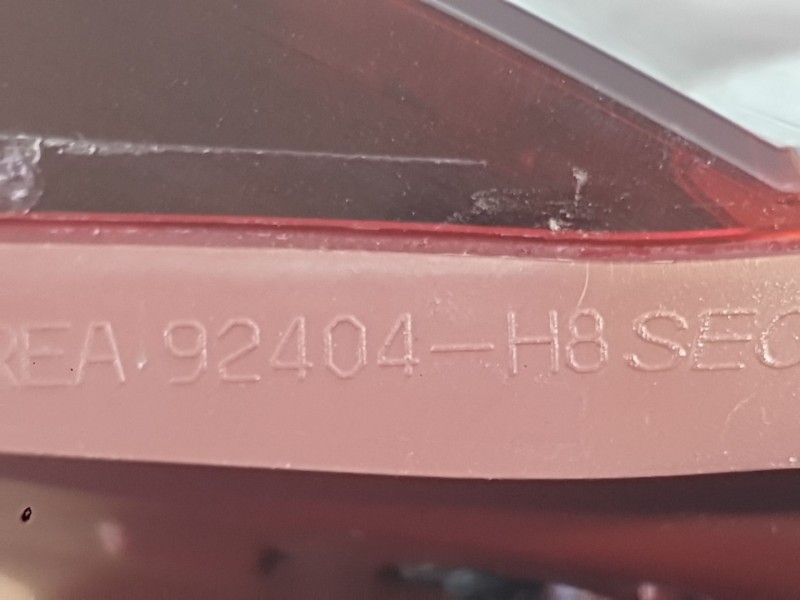 Recambio de piloto trasero derecho interior para kia stonic (yb) 1.0 t-gdi referencia OEM IAM 92404H8500  