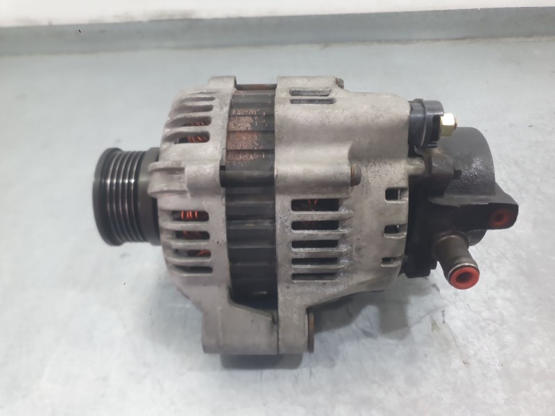 Recambio de alternador para kia cerato i hatchback (ld) 2.0 crdi referencia OEM IAM 3730027013  