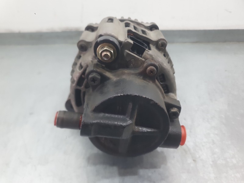 Recambio de alternador para kia cerato i hatchback (ld) 2.0 crdi referencia OEM IAM 3730027013  