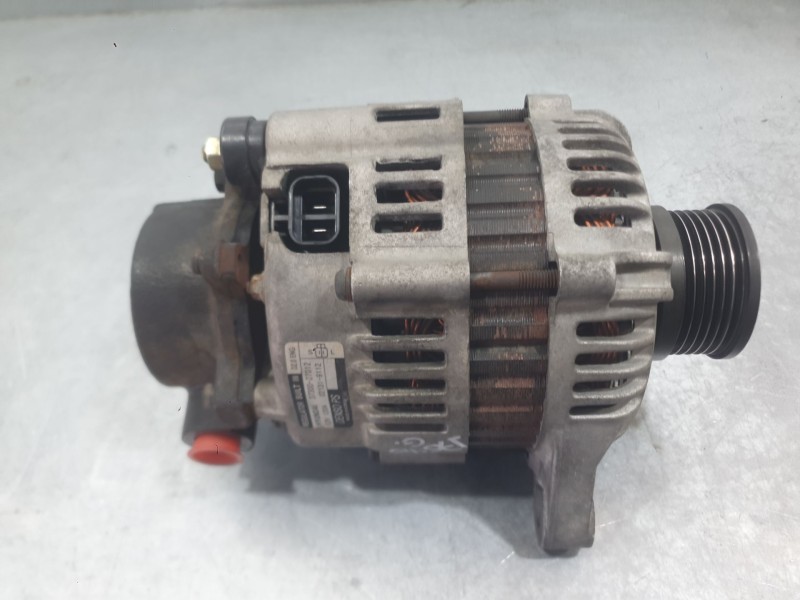 Recambio de alternador para kia cerato i hatchback (ld) 2.0 crdi referencia OEM IAM 3730027013  