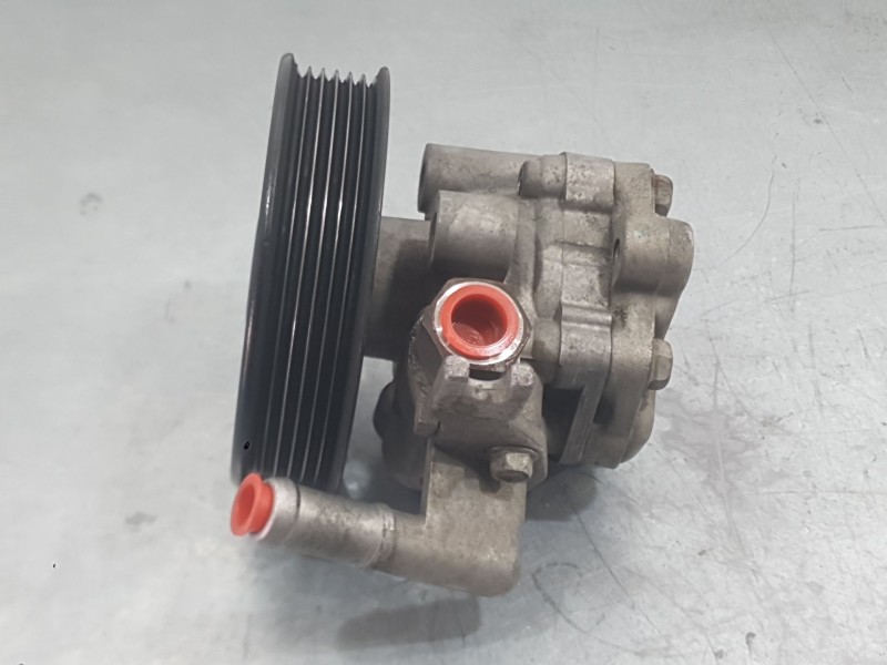 Recambio de bomba direccion para kia cerato i hatchback (ld) 2.0 crdi referencia OEM IAM 571002F200  