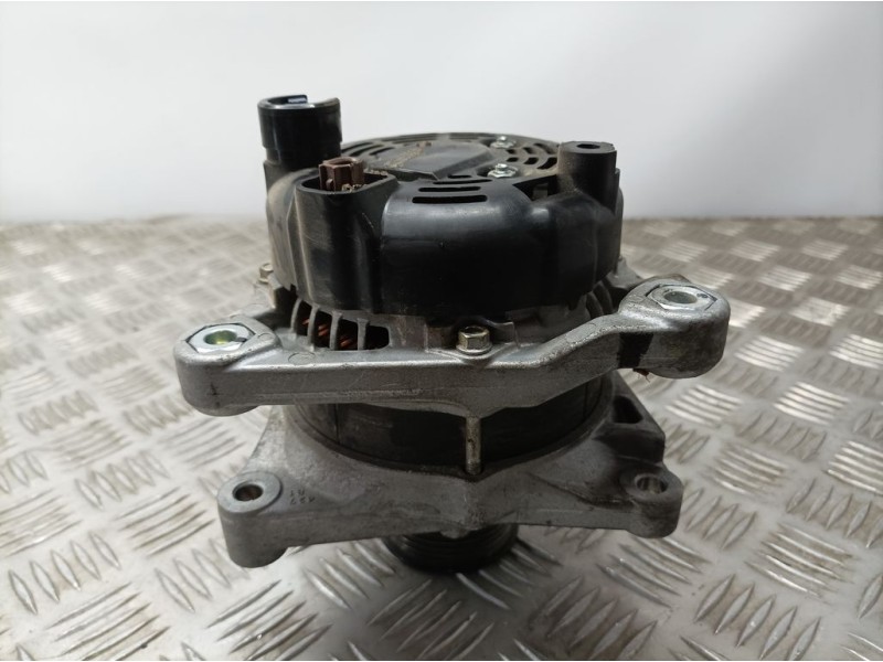 Recambio de alternador para honda civic lim.5 (fk) 1.5 sport referencia OEM IAM CXP71 1042114340 DENSO