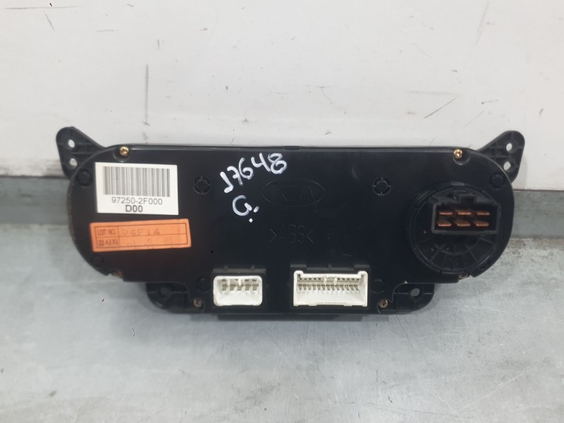 Recambio de mando calefaccion / aire acondicionado para kia cerato i hatchback (ld) 2.0 crdi referencia OEM IAM 972502F000  