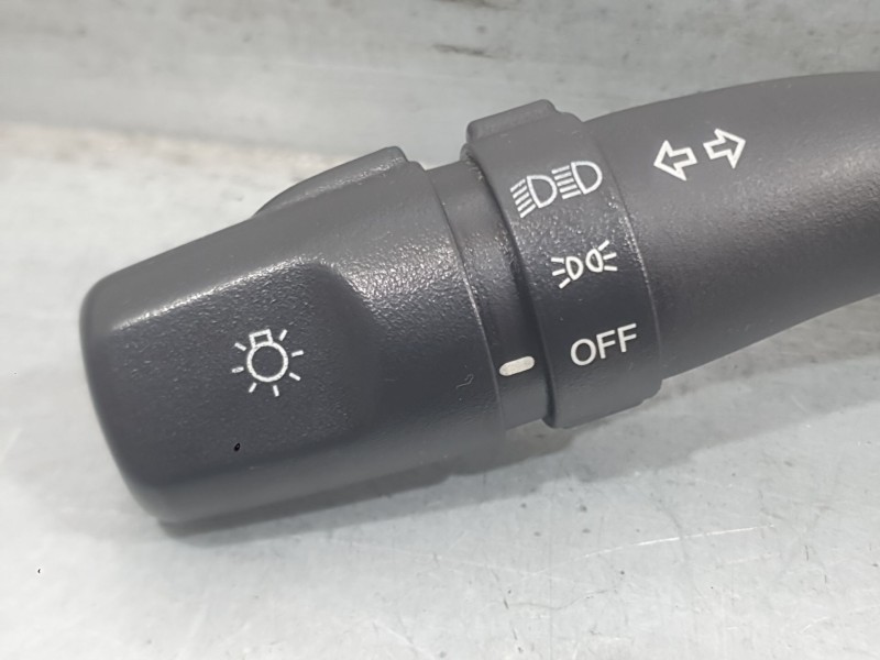 Recambio de mando luces y limpia para kia cerato i hatchback (ld) 2.0 crdi referencia OEM IAM 934102F650  