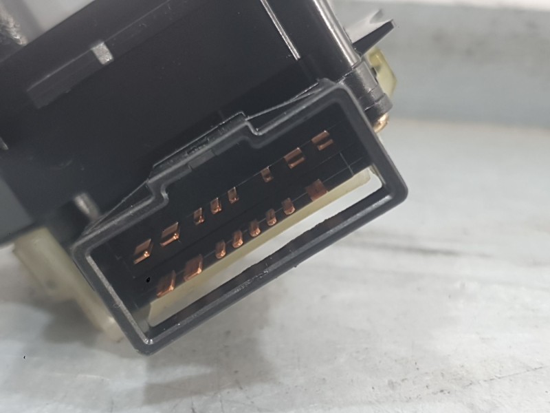 Recambio de mando luces y limpia para kia cerato i hatchback (ld) 2.0 crdi referencia OEM IAM 934102F650  