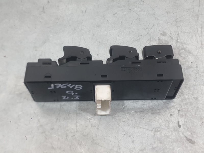Recambio de mando elevalunas delantero izquierdo para kia cerato i hatchback (ld) 2.0 crdi referencia OEM IAM 935702F100GW  