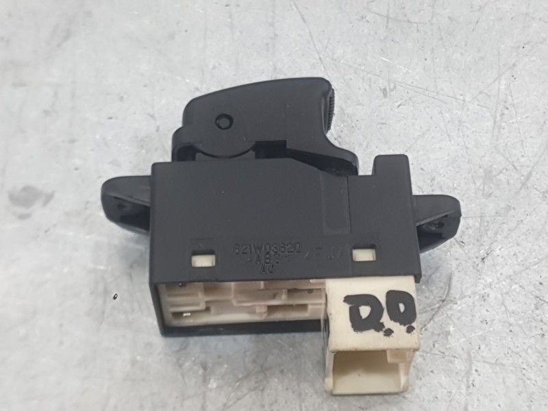 Recambio de mando elevalunas delantero derecho para kia cerato i hatchback (ld) 2.0 crdi referencia OEM IAM 935752F000GW  