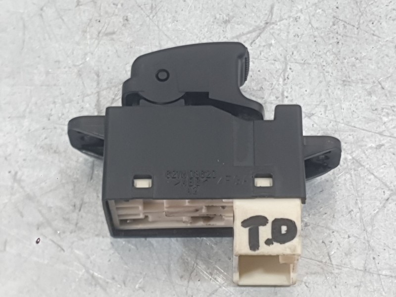 Recambio de mando elevalunas trasero derecho para kia cerato i hatchback (ld) 2.0 crdi referencia OEM IAM 935802F500GW  