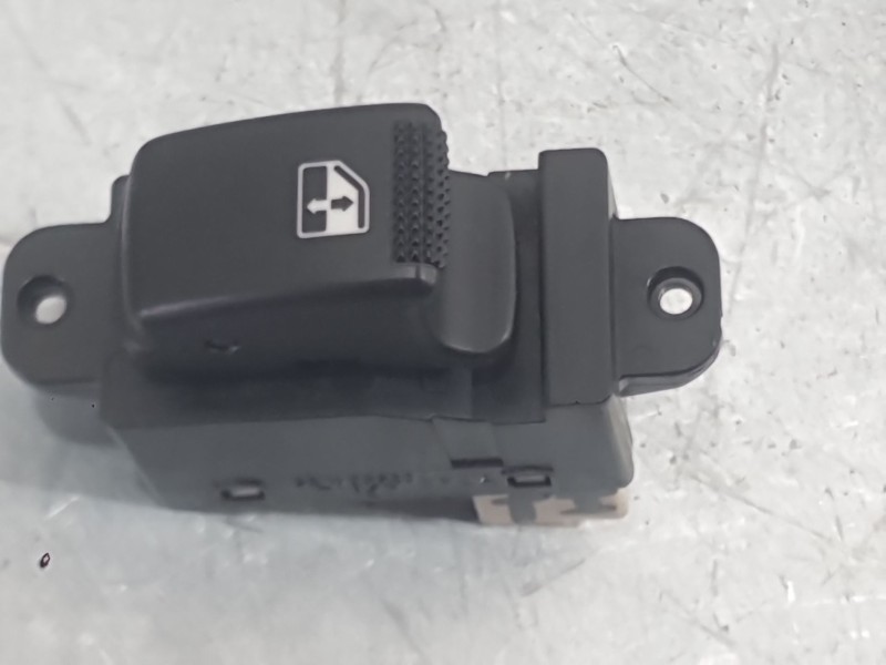 Recambio de mando elevalunas trasero izquierdo para kia cerato i hatchback (ld) 2.0 crdi referencia OEM IAM 935802F000GW  