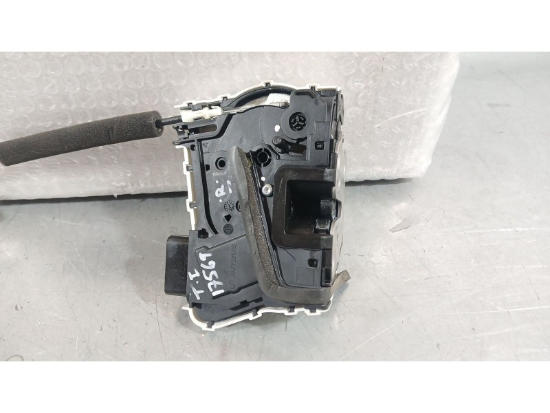 Recambio de cerradura puerta trasera izquierda para mg mg 3 (5lfp) mg3 1.5 referencia OEM IAM 11341606  